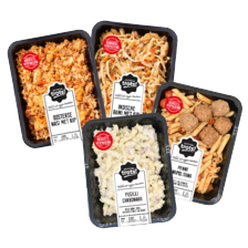 Noordertrots nasi of bami rijkgevuld schaal à 8...